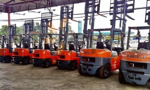 Tìm kiếm công ty cho thuê xe nâng uy tín và đáng tin cậy ở đâu?