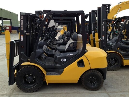 Địa chỉ nào chuyên bán xe nâng Komatsu đáng tin cậy với giá thành cạnh tranh?