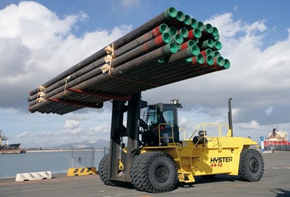 Giới thiệu về xe nâng hàng – Tính ứng dụng của xe nâng trong các ngành công nghiệp 2 gioi thieu ve xe nang hang 2