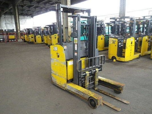 Ở đâu cho thuê xe nâng cũ giá rẻ, chất lượng cao? 3 xe nâng cũ giá rẻ