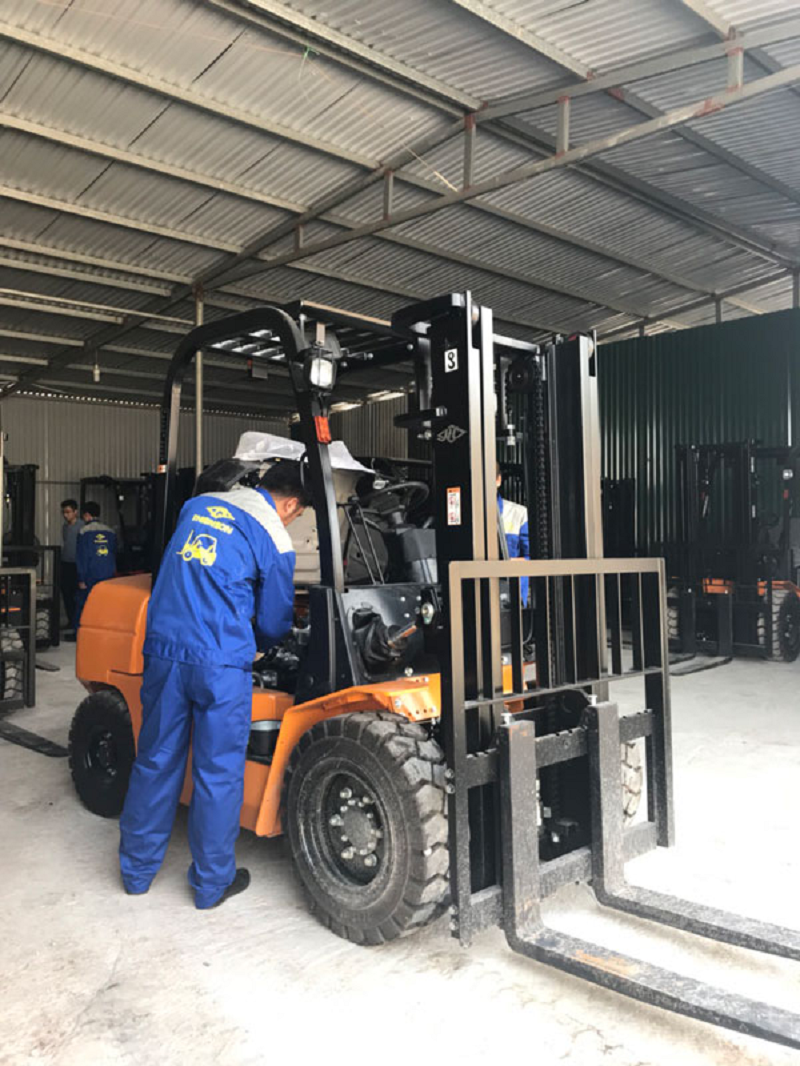 Những lý do dẫn đến xe nâng chạy yếu