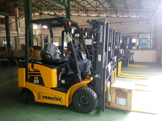 Những lý do dẫn đến xe nâng chạy yếu