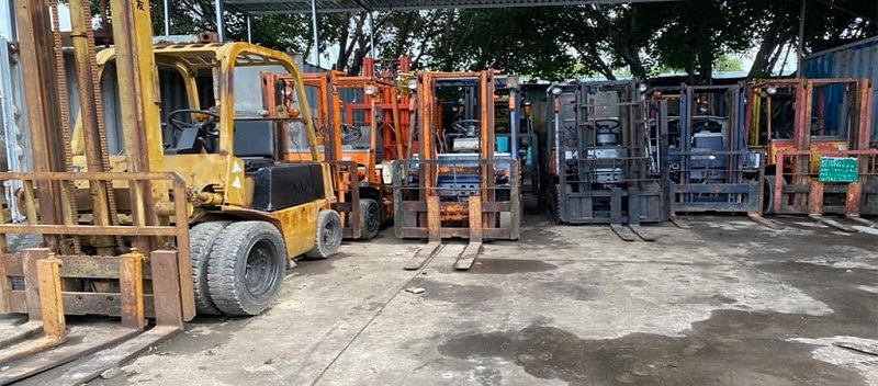 Xe nâng hàng cũ giá rẻ có những ưu và nhược điểm nào? 1 Xe nâng hàng cũ giá rẻ có những ưu và nhược điểm nào?