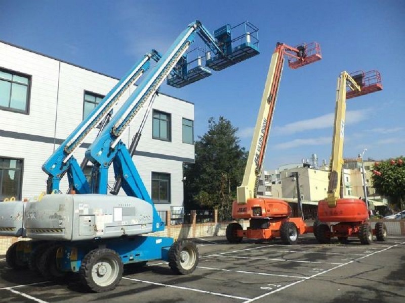 Phân loại và ứng dụng của xe nâng người làm việc trên cao