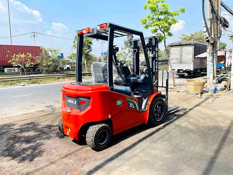 Thời gian bảo trì xe nâng điện đạt chuẩn là bao lâu?