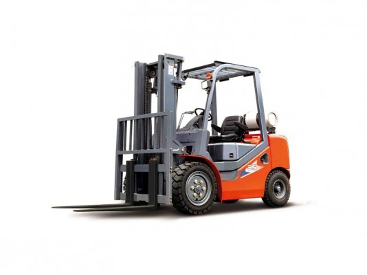 Đâu là đơn vị bán xe nâng cũ tại TPHCM mà bạn tin tưởng?