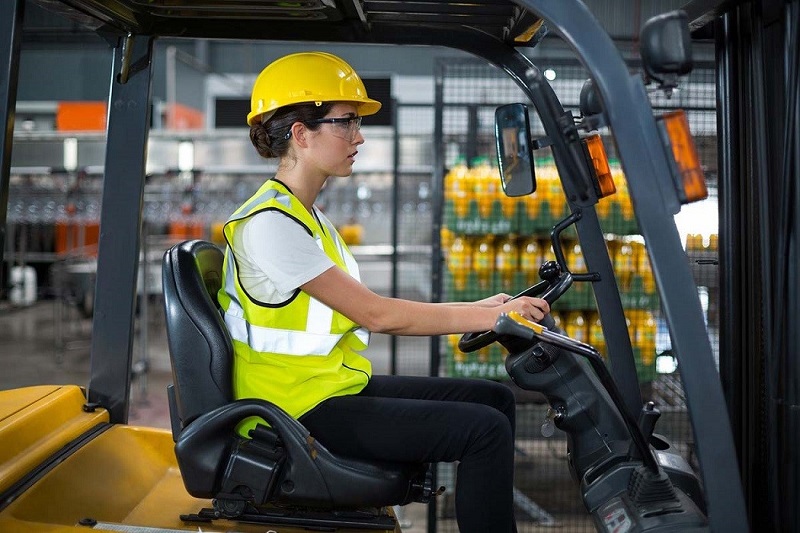 Hướng dẫn vận hành xe nâng an toàn và hiệu quả mới nhất 2022 1 Hướng dẫn vận hành xe nâng an toàn và hiệu quả mới nhất 2022