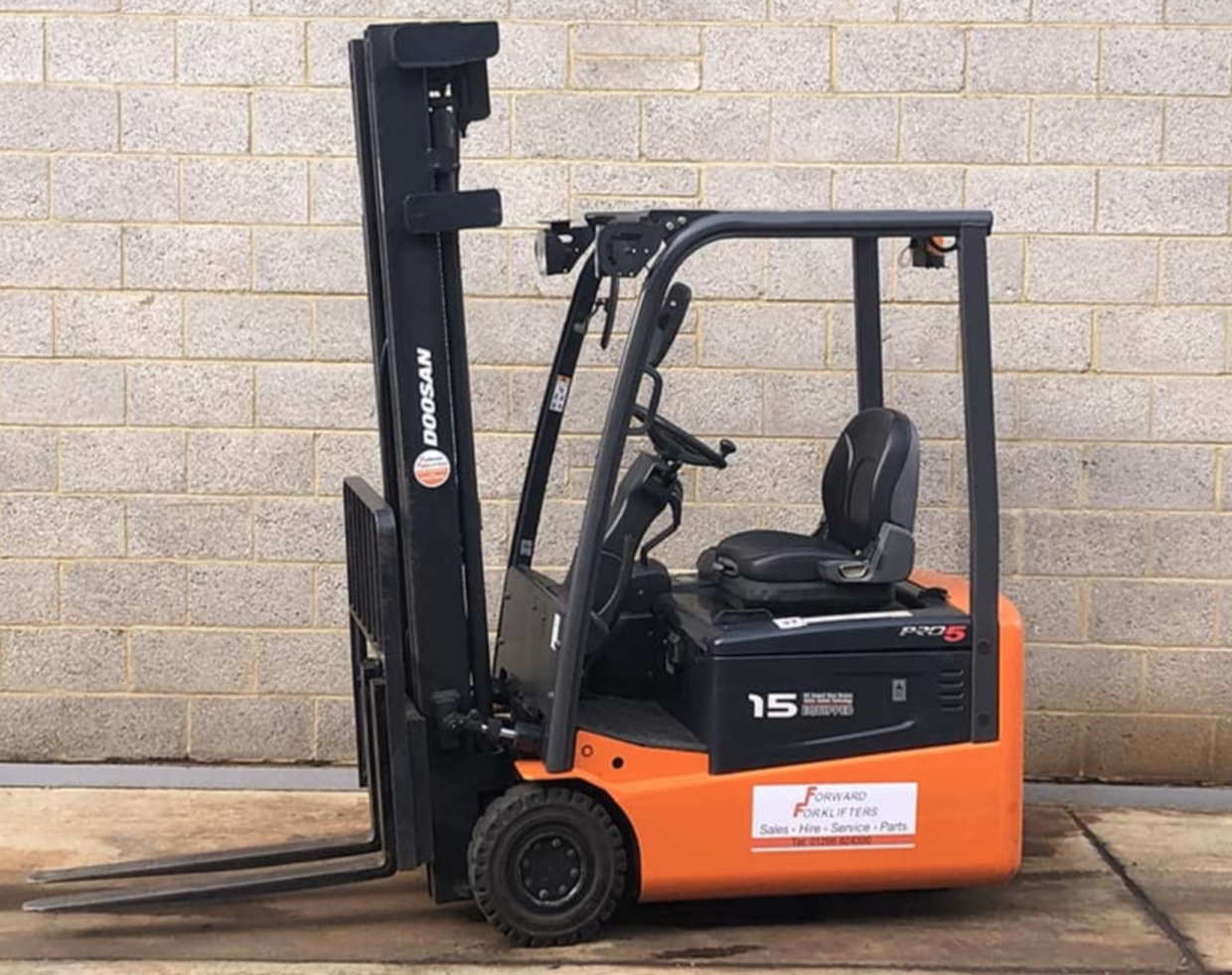 Kích thước xe nâng 2 tấn và tìm hiểu thông số kỹ thuật 3 Kích thước xe nâng 2 tấn và tìm hiểu thông số kỹ thuật