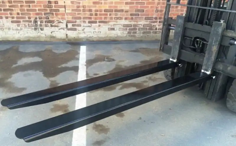 Những trường hợp nào nên sử dụng bọc càng xe nâng?