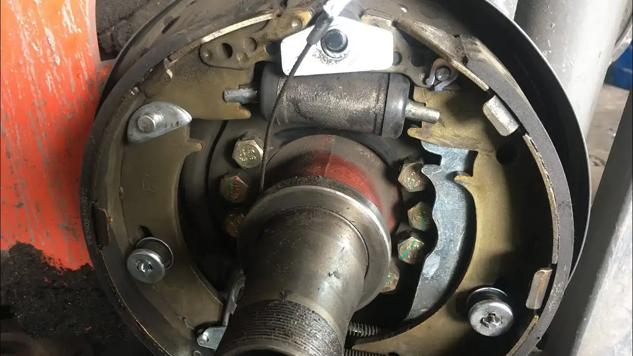 Tác dụng của bố thắng xe nâng