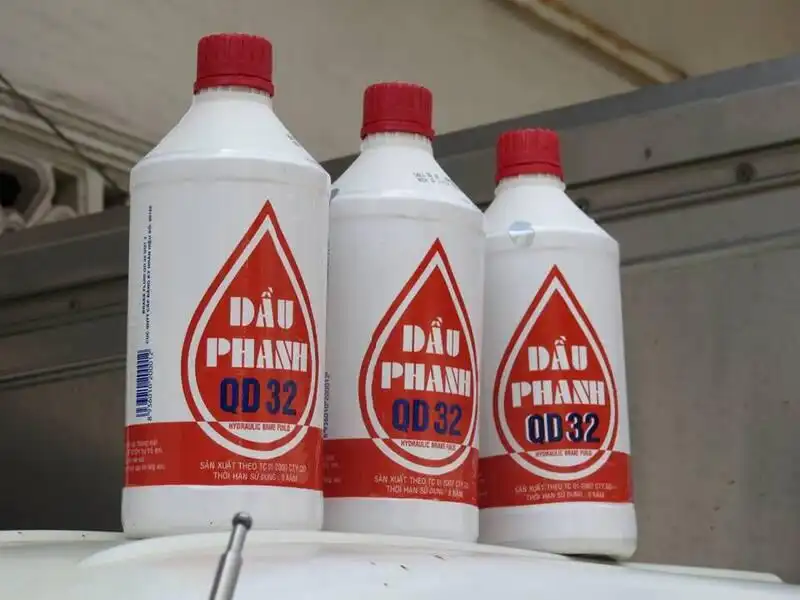 Các yêu cầu về dầu phanh đối với xe nâng là gì?