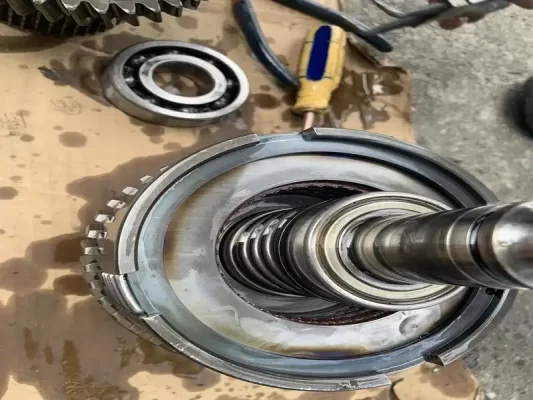 Ứng dụng của hộp số xe nâng Komatsu