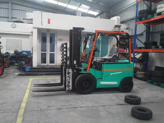 Yếu Tố Cần Có Ở Một Đại Lý Mua Bán Xe Nâng Mới