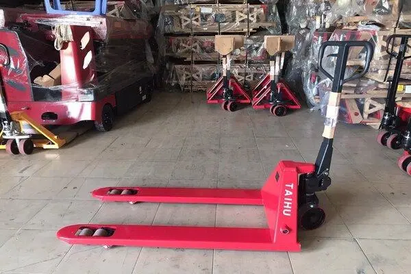 Phúc Bi – Địa chỉ mua xe nâng tay độc đáo chính hãng