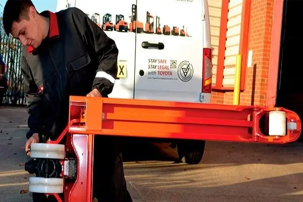 Rò rỉ dầu thủy lực