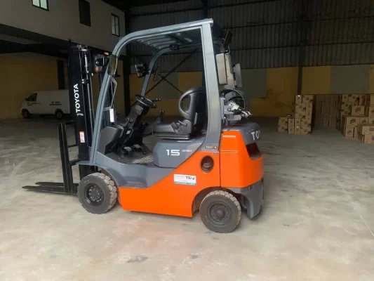 05 Lỗi Thông Thường Khi Mua Xe Nâng Điện 1 Tại sao phải tìm hiểu kỹ lỗi thông thường khi mua xe nâng điện