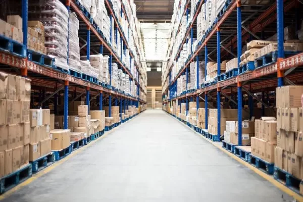 Xe nâng dầu 2 tấn giá rẻ cũ – Giải pháp tối ưu cho doanh nghiệp nhỏ 1 Xe nâng – “trợ thủ” đắc lực của ngành sản xuất