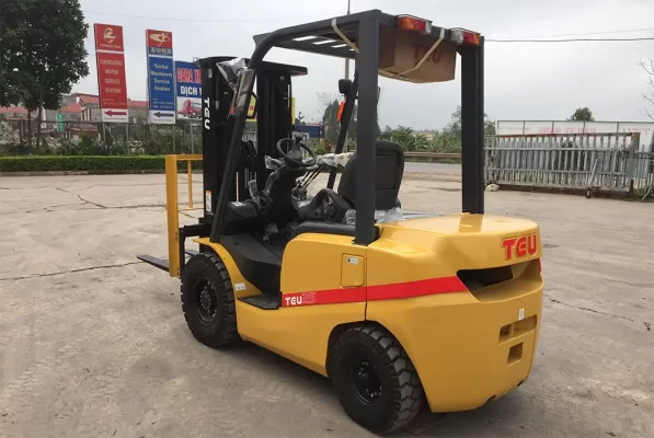 Tại sao nên chọn xe nâng Trung Quốc giá rẻ